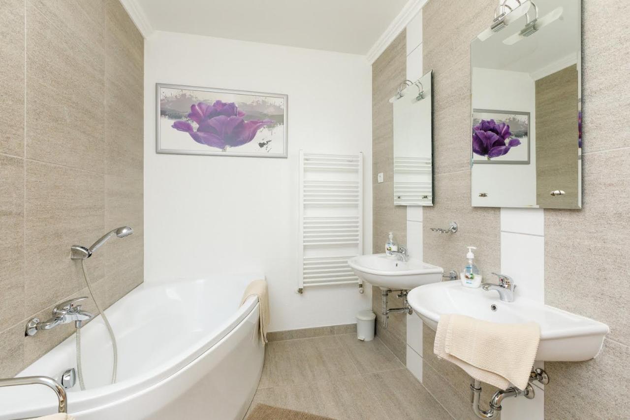 Andi Apartman Hévíz Exterior foto