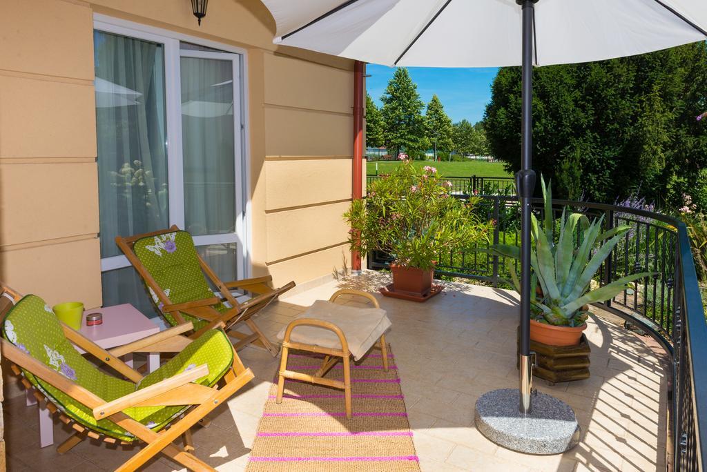 Andi Apartman Hévíz Exterior foto